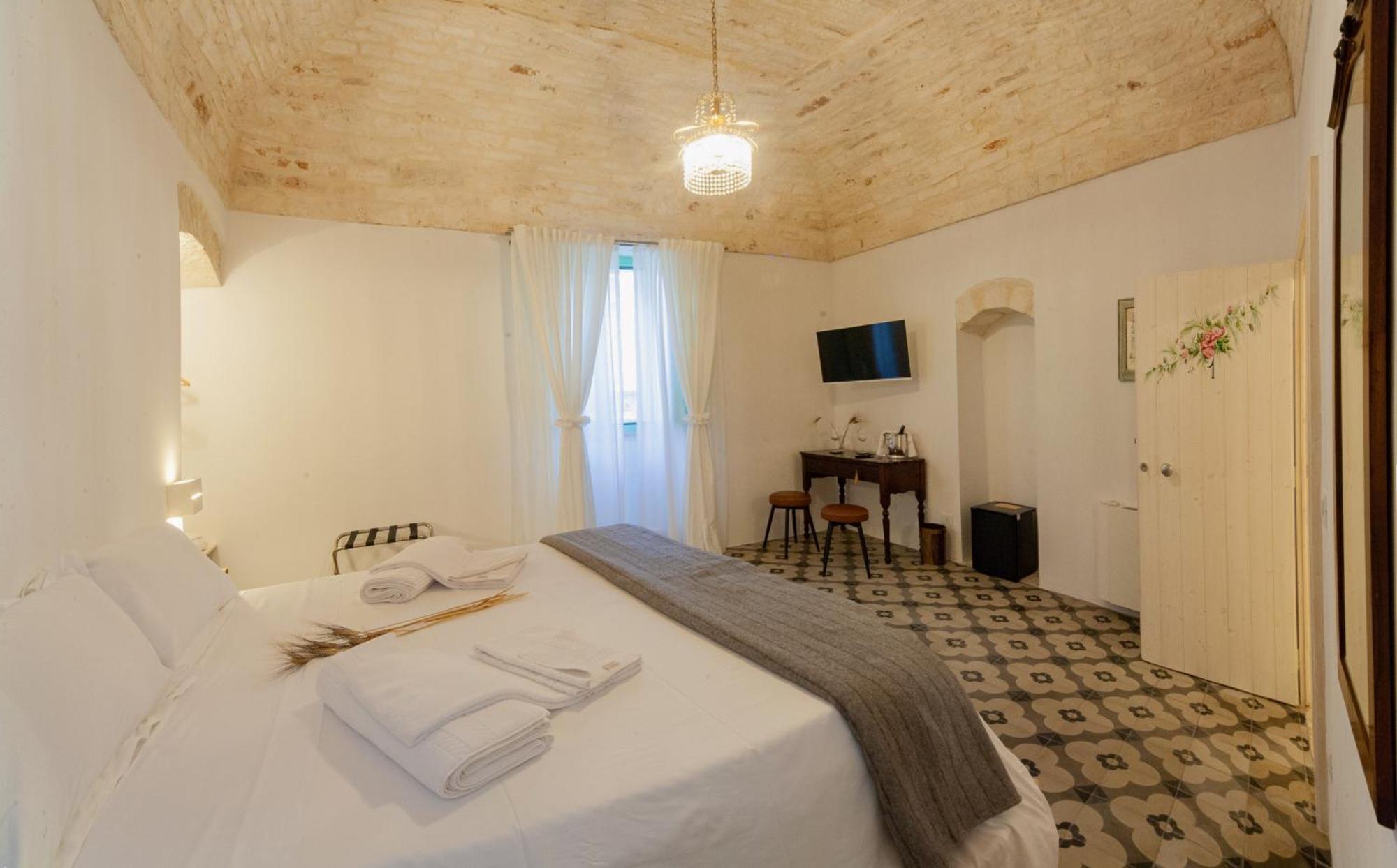 Hotel Bella Itria - Esclusiva Dimora Storica Del Borgo Antico Locorotondo Esterno foto