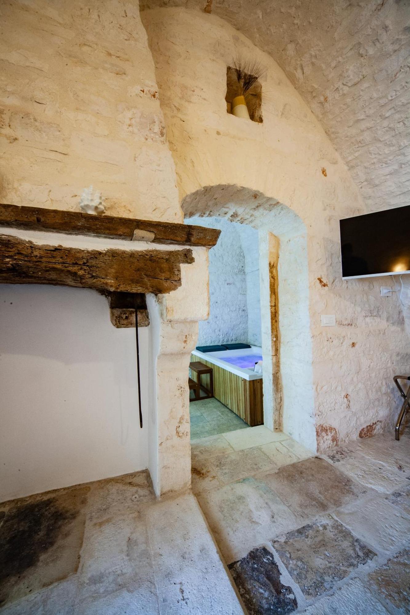 Hotel Bella Itria - Esclusiva Dimora Storica Del Borgo Antico Locorotondo Esterno foto